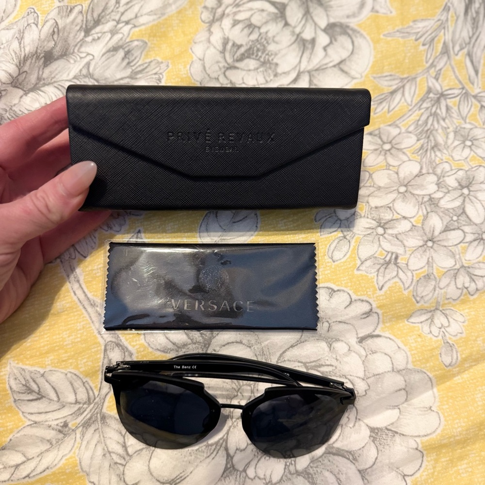 New Prive Reveaux “The Benz” Handcrafted Unisex Sunglasses w/Versace cloth